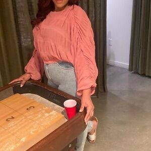 Baggy sleeve crop top